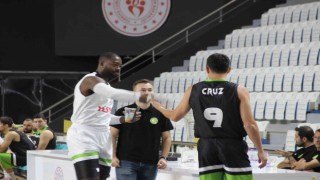 Manisa BBSK, Beşiktaşı ağırlamaya hazırlanıyor