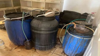 Manisada bağ evinde kaçak şarap ele geçirildi