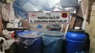 Manisada litrelerce kaçak rakı ve şarap ele geçirildi