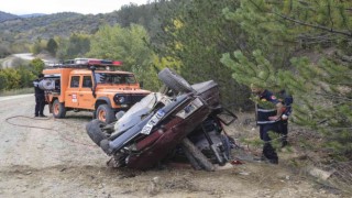 Mantar toplamak için yola çıktıkları otomobil takla attı: 2 yaralı