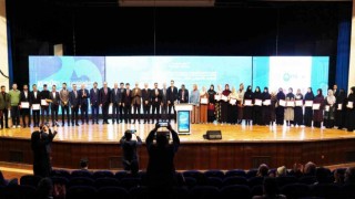 Mardinde 12 ülkeden bilim insanlarının katıldığı Uluslararası Beytulmakdis Akademik Sempozyumu başladı