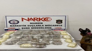 Mardinde durdurulan araçtan 23 kilogram uyuşturucu çıktı