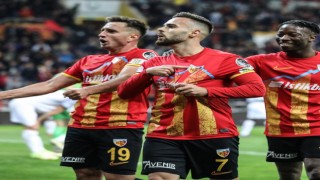 Mario Gavranovic 5. golünü attı