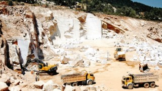 Mermer ocağının kapasite artırımı talebine mahalleliden tepki