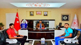 Milli sporcu Ahmet, Fransa yolcusu