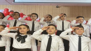 Minikler Cumhuriyet Bayramını coşkuyla kutladı
