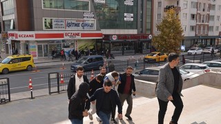 Motosiklet hırsızları kıskıvrak yakalandı