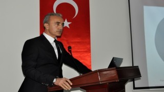 Müdür Çelik, 29 Ekim Cumhuriyet Bayramını kutladı