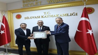 Muhtarlara teşekkür belgesi verildi