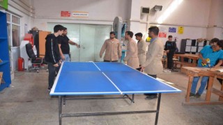 Muşta köy okulları için tenis masası üretimine başlandı