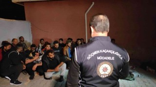 Müstakil evde yapılan aramada 29 düzensiz göçmen yakalandı
