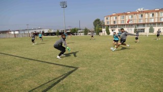 Nazilli Belediyespor ara vermeden çalışmalara başladı