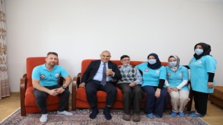 Niğdede 330 yaşlıya vefa