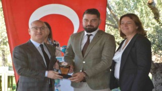 Öğrencilerden “Ayvalık Kıyılarından Öyküler” kitabı