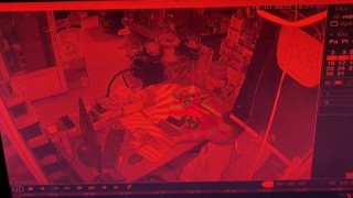 Osmaniyedeki deprem güvenlik kamerasında