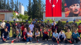 Osmaniye'de Özel öğrenciler, İl Jandarma Komutanlığında ağırlandı