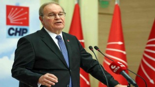 Öztrakdan Kılıçdaroğlunun ABDdeki kayıp 8 saatine yönelik sorulan soruya tepki: “Bu yapılan gazetecilik değil ayıptır”