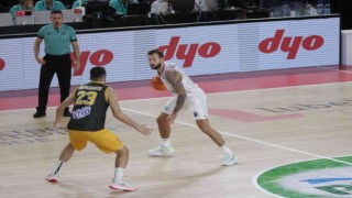 Pınar Karşıyaka, Yunan ekibini devirdi