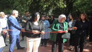 Polis eşlerinden eğitime destek