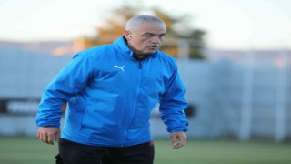 Rıza Çalımbay: “Bir iki takviye ile daha güçleneceğiz”