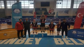 Şahinbeyde Cumhuriyet Bayramı sportif etkinliklerle kutlandı