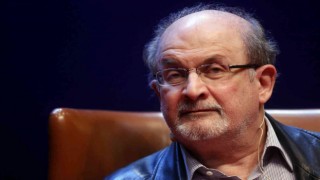 Saldırıya uğrayan yazar Salman Rüşdi bir gözünü kaybetti