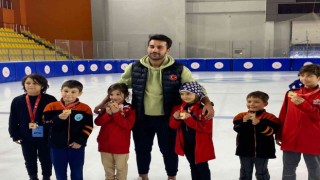Samsunlu buz patenciler Türkiye Kupasında