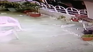 Sarıyerde ilginç hırsızlık kamerada: Bahçedeki nargile takımını çaldı