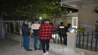 Sigara içmek için çıktığı 3. katın balkonundan düşerek hayatını kaybetti
