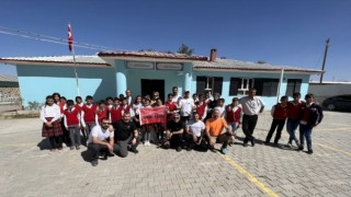 Sincan Belediyesi Ağrı Dağının zirvesinde