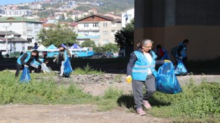 Şirintepedeki atıklar geri dönüşüme kazandırıldı
