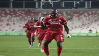 Sivassporda Yatabare gol sayısını 4e çıkardı