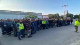Somalı madenciler Amasradaki şehit madenciler için saygı duruşunda bulundu