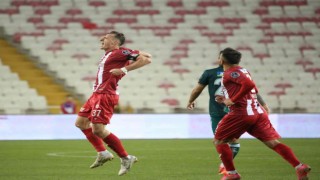 Spor Toto Süper Lig: D.G. Sivasspor: 3 - Giresunspor: 0 (Maç sonucu)