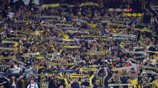 Spor Toto Süper Lig: Fenerbahçe: 1 - Fatih Karagümrük: 1 (Maç devam ediyor)