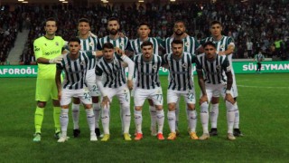 Spor Toto Süper Lig: Giresunspor: 0 - Beşiktaş: 1 (İlk yarı)