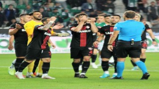 Spor Toto Süper Lig: Konyaspor: 0 - Gaziantep FK: 0 (İlk yarı)