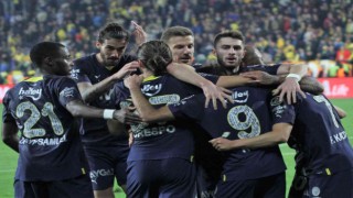 Spor Toto Süper Lig: MKE Ankaragücü: 0 - Fenerbahçe: 3 (Maç sonucu)