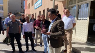 SRC sınavı sonrası adaylara Trafikte beni görün broşürü dağıtıldı