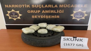 Şüphe üzerine durdurulan aracın stepnesinden uyuşturucu çıktı
