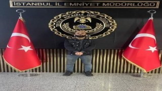 Suriyede silahlı eğitim alan 2 PKKlı İstanbulda yakalandı
