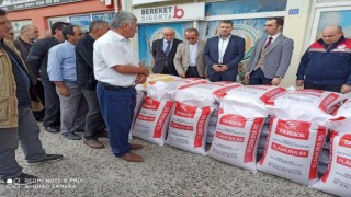TAKEP ile çiftçilere tohumlar dağıtıldı