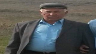 Tarlasını sürerken traktör ile ızgara arasına sıkışarak hayatını kaybetti