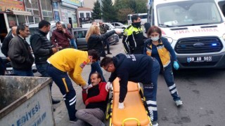 Ters yöne giren sürücü engelli vatandaşa çarptı