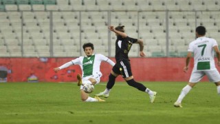 TFF 2. Lig: Bursaspor: 0 - Esenler Erokspor: 3