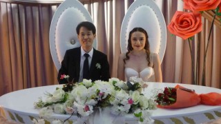 Turistlere İstanbulu tanıtan Uşaklı genç kız, Japonyaya gelin gitti