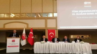 Türk Diş Hekimleri Birliği Genel Başkanı İşmen: Koruyucu ağız diş sağlığı hizmetleri temel öncülüğümüzdür 