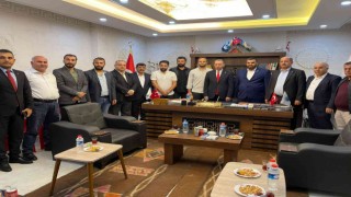 Türkmen Bakan, Silopide Türk Ocaklarında vatandaşlarla bir araya geldi