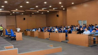 Tuşba Belediyesinden personeline ‘trafik güvenliği eğitimi