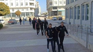 Üç günde 2 bin kişiyi arayan dolandırıcılar 8 milyon liralık vurgun yaptı